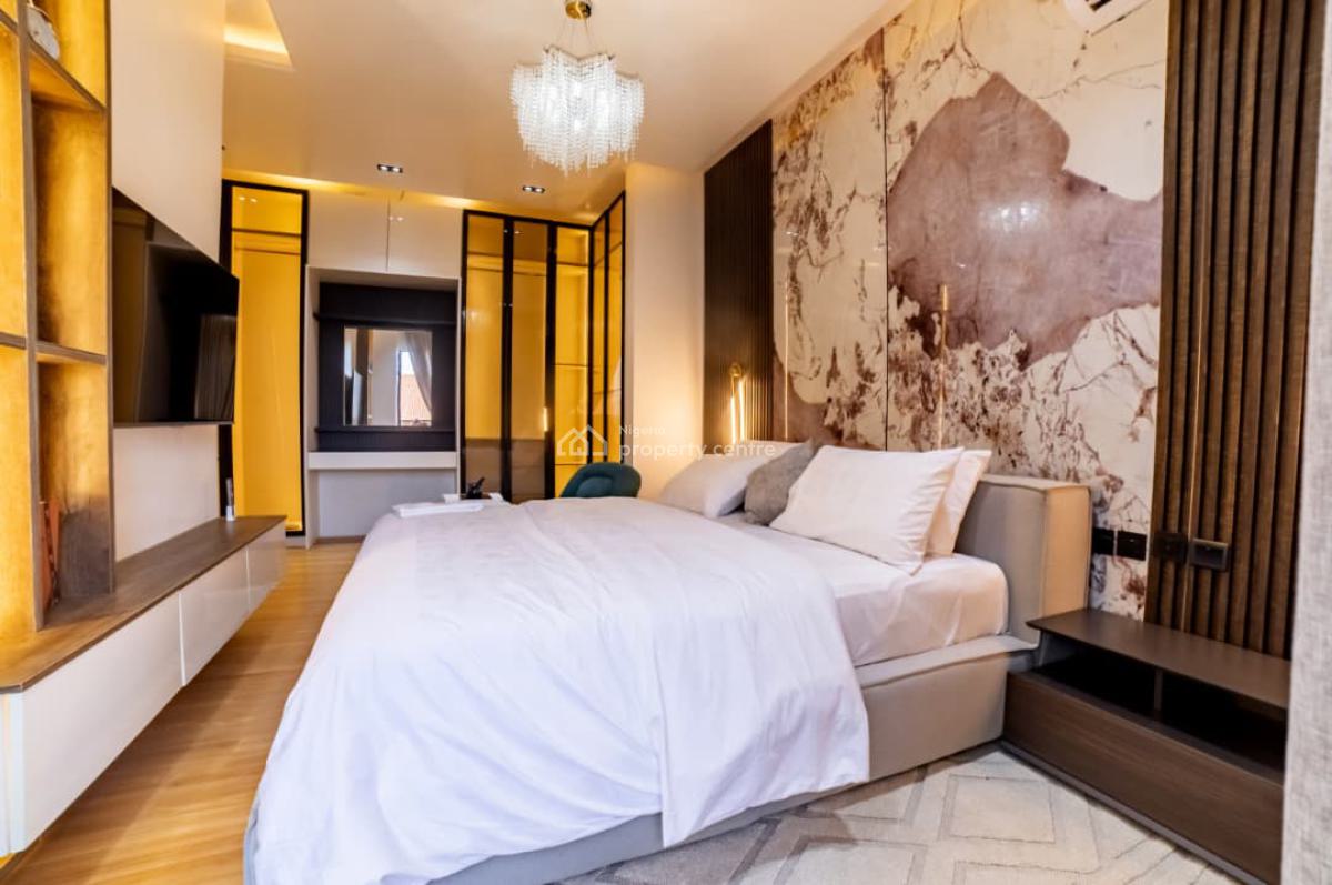 Luxury 3bedroom with Ps5 & Swimming Pool, Lekki, Lekki Phase 1, Lekki, Lagos, Flat / Apartment Short Let