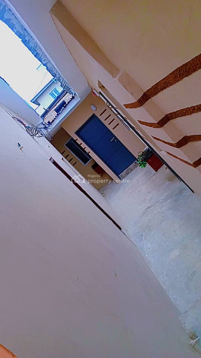 2 Bedroom Bungalow in a Secured Neighbourhood, Olowoira Via Omole Phase 2, Olowora, Magodo, Lagos, Flat / Apartment for Rent