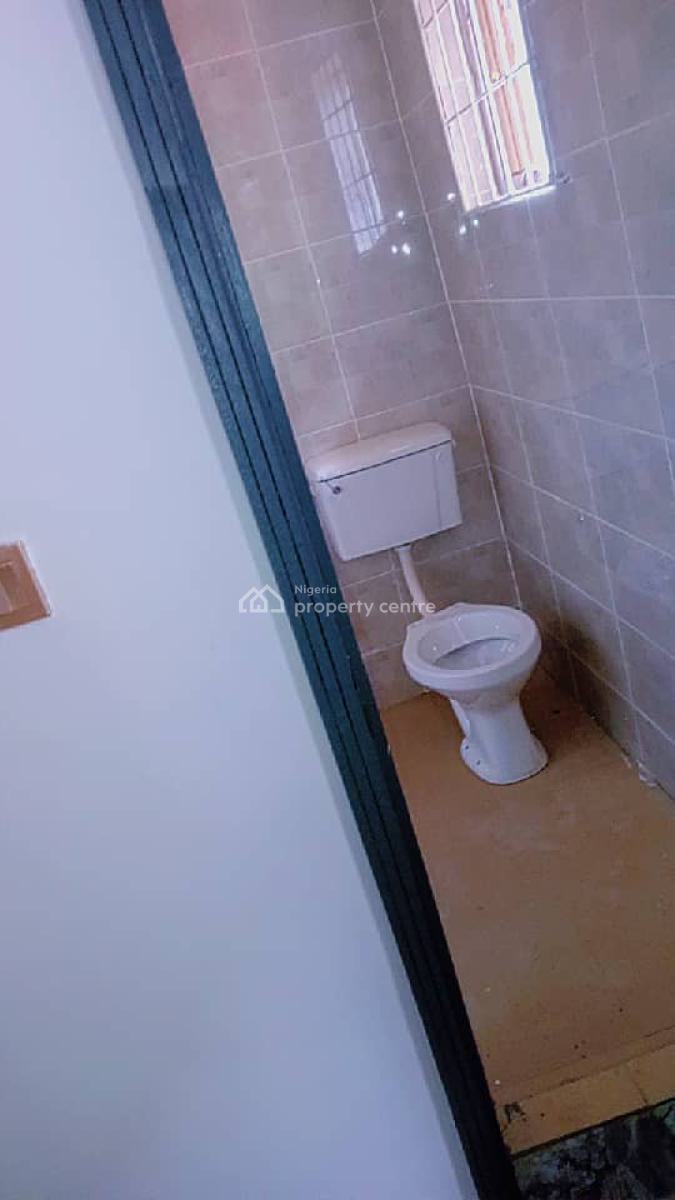 2 Bedroom Bungalow in a Secured Neighbourhood, Olowoira Via Omole Phase 2, Olowora, Magodo, Lagos, Flat / Apartment for Rent