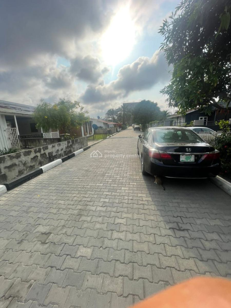 Massive 2 Bedroom Bungalow with 2 Rooms Bq, Transit Village, Victoria Island Extension, Victoria Island (vi), Lagos, Terraced Bungalow for Rent