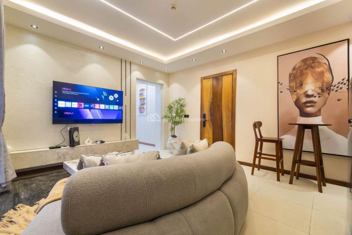Luxury 1bedroom with Cinema, Ps5 & Pool, Admiralty Road, Lekki Phase 1, Lekki Phase 1, Lekki, Lagos, Mini Flat (room and Parlour) Short Let