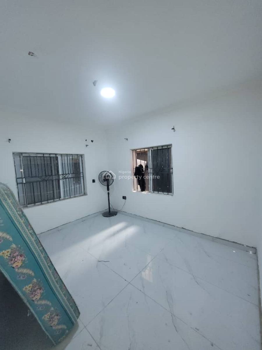 New & Spacious Mini Flat, Yaba, Lagos, Mini Flat (room and Parlour) for Rent