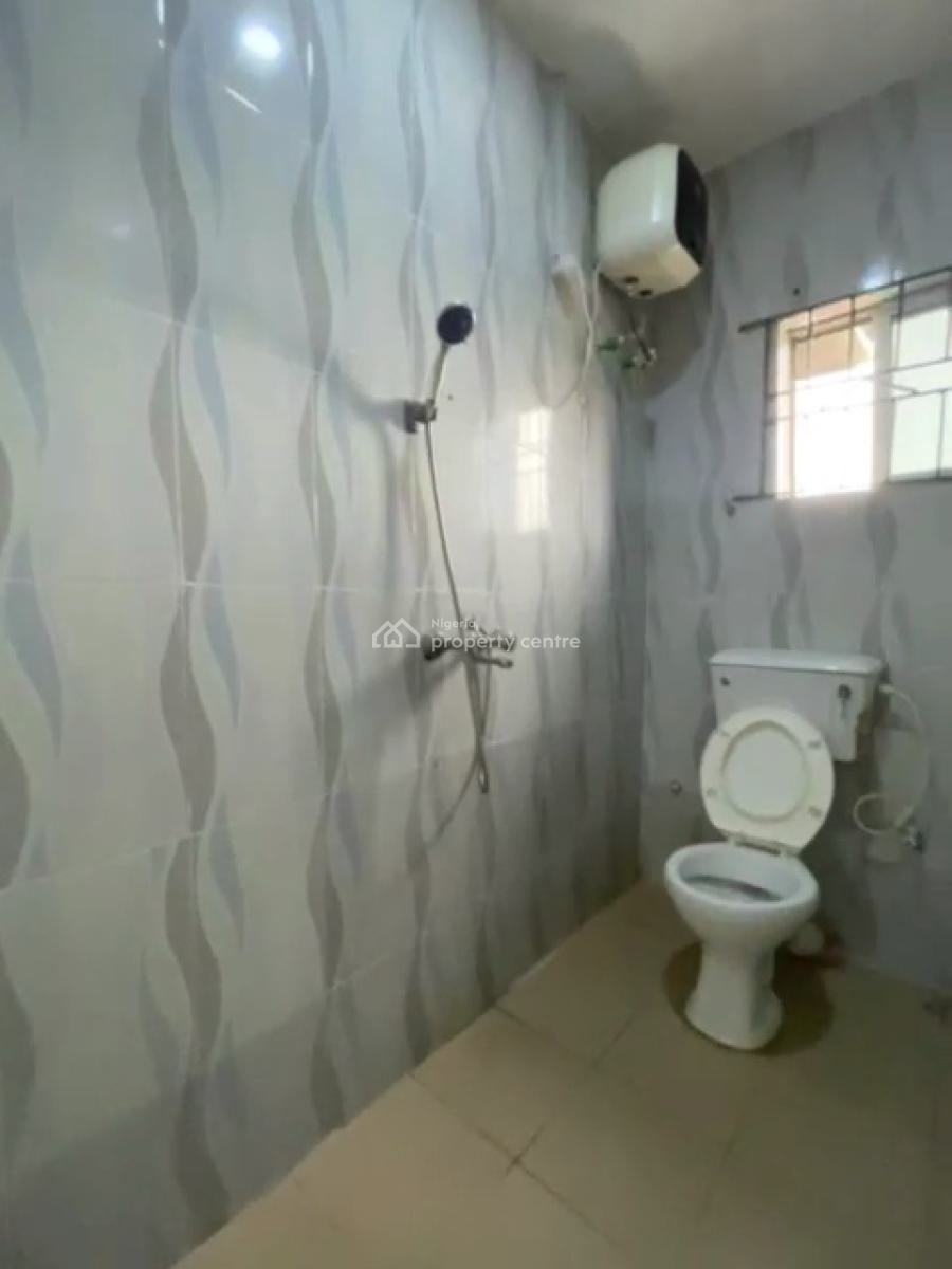 Lovely 1bedroom Flat Upstairs with Balcony, Obanikoro, Shomolu, Lagos, Mini Flat (room and Parlour) for Sale