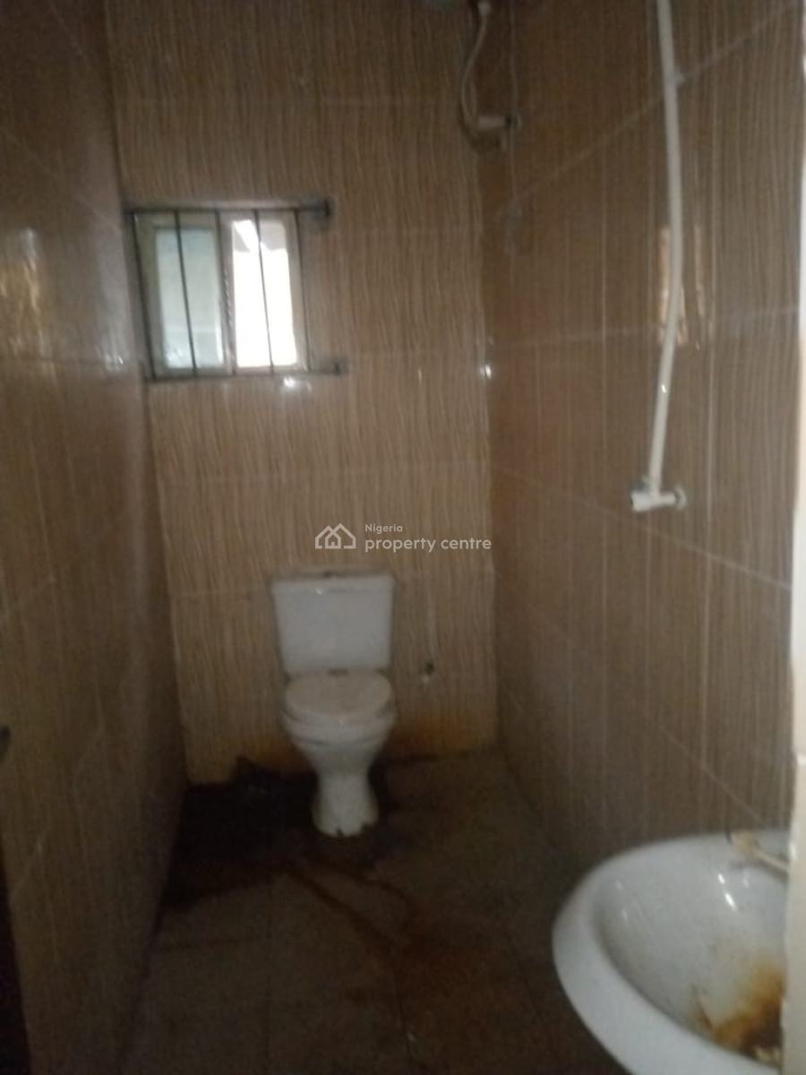 Clean and Spacious 2 Bedroom Apartment, Badore, Ajah, Lagos, Flat / Apartment for Rent
