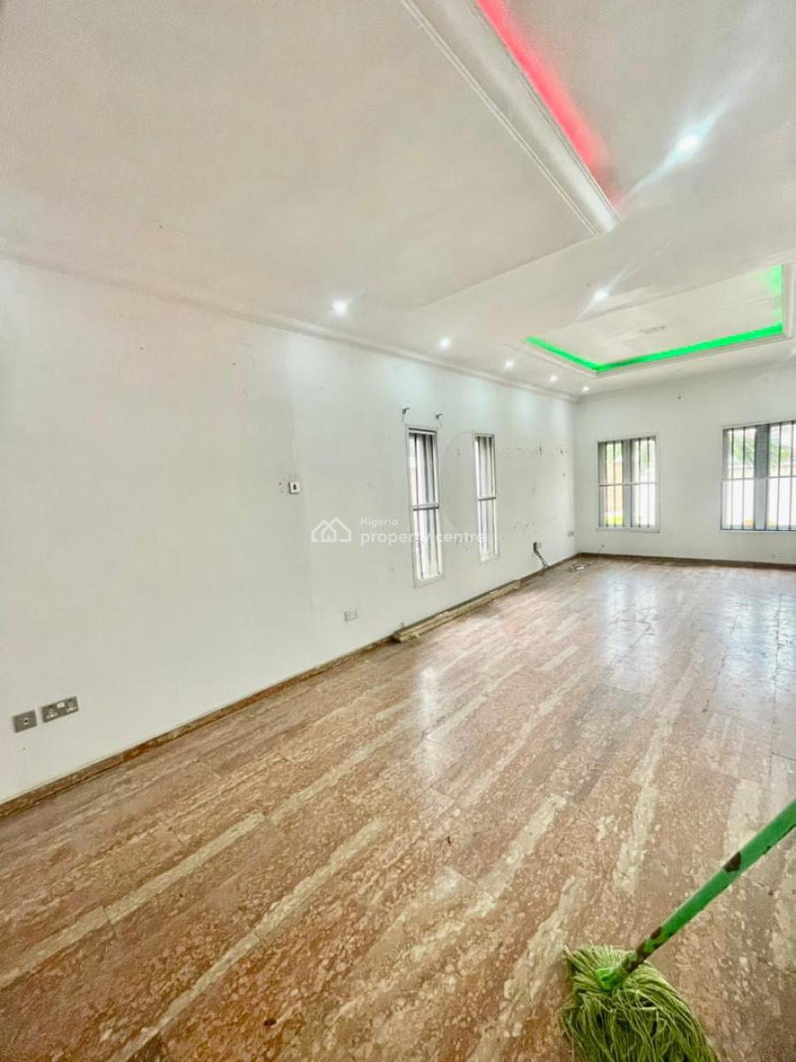 Luxury 4 Bedroom Terrace Duplex, Osapa, Lekki, Lagos, Terraced Duplex for Sale
