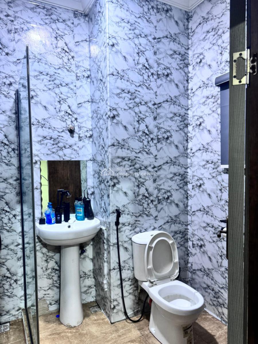 Luxury Unfurnished 1 Room with Parlour in a 2 Bedroom Apartment, Off Freedom Way, Lekki Phase 1, Lekki, Lagos, Mini Flat (room and Parlour) for Rent
