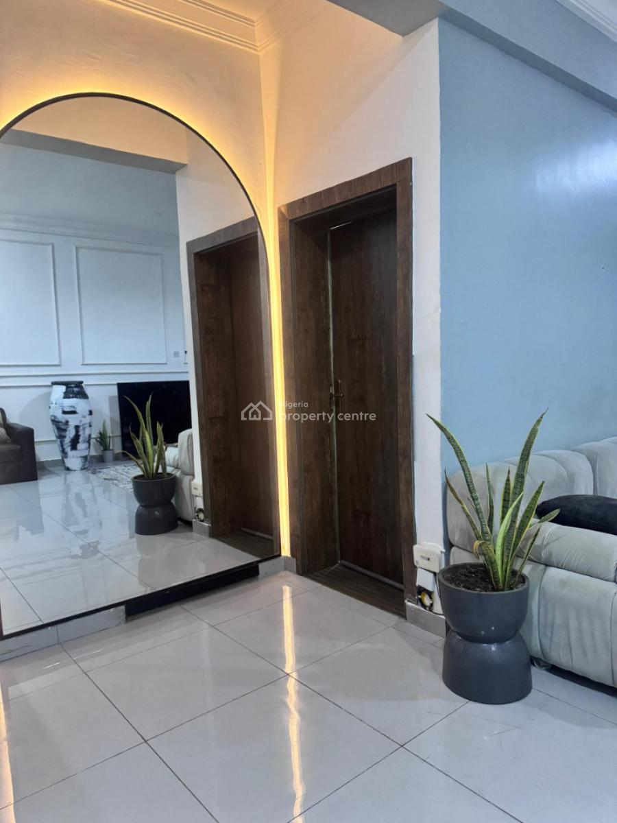 Luxury Unfurnished 1 Room with Parlour in a 2 Bedroom Apartment, Off Freedom Way, Lekki Phase 1, Lekki, Lagos, Mini Flat (room and Parlour) for Rent