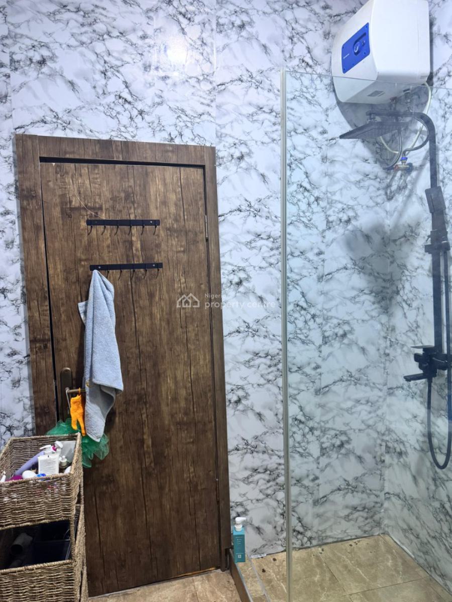 Luxury Unfurnished 1 Room with Parlour in a 2 Bedroom Apartment, Off Freedom Way, Lekki Phase 1, Lekki, Lagos, Mini Flat (room and Parlour) for Rent