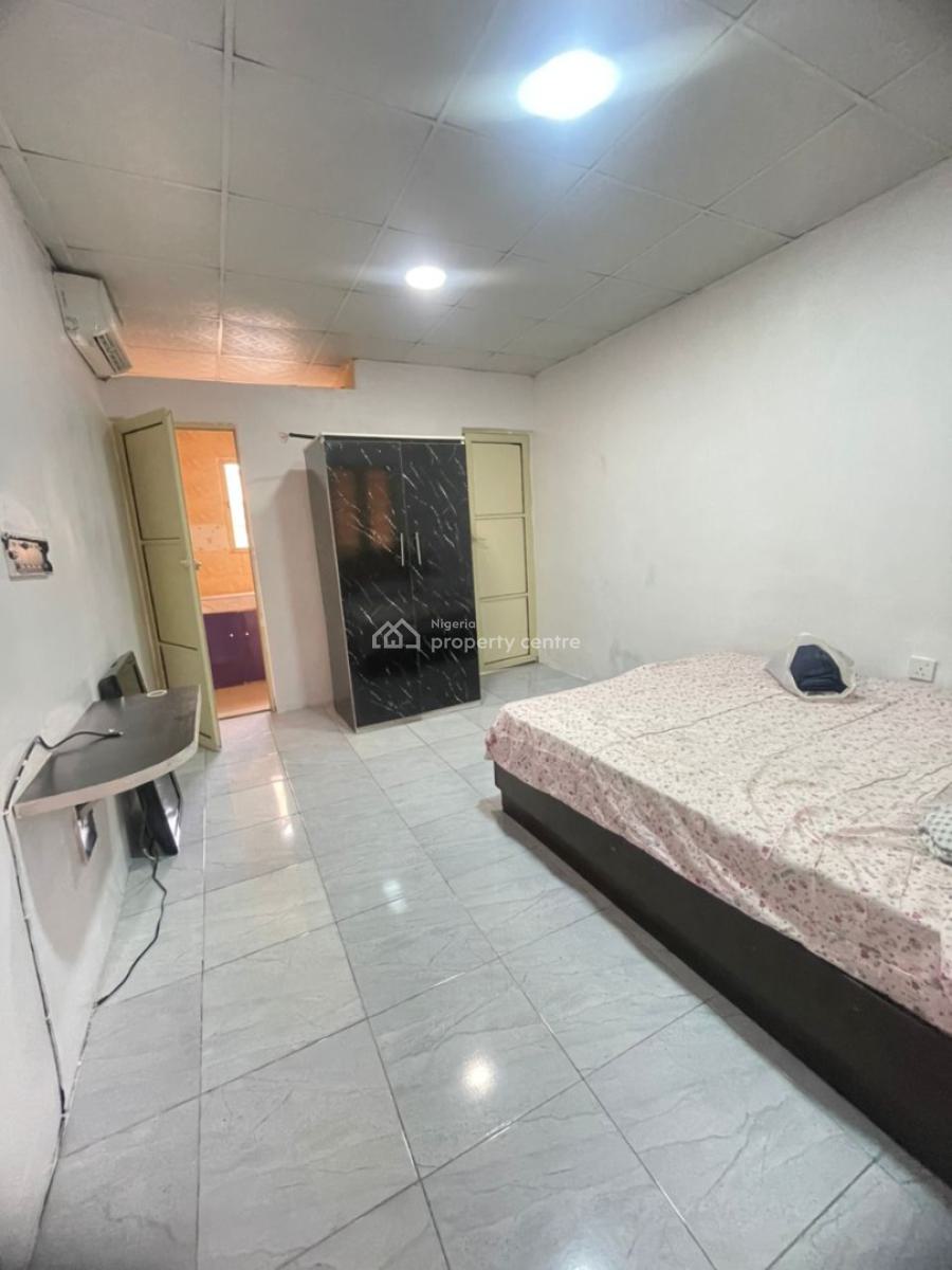 Spacious Self Contain with Ac, Bed & Tv at Osapa London, Osapa London Lekki, Osapa, Lekki, Lagos, Self Contain (single Rooms) for Rent