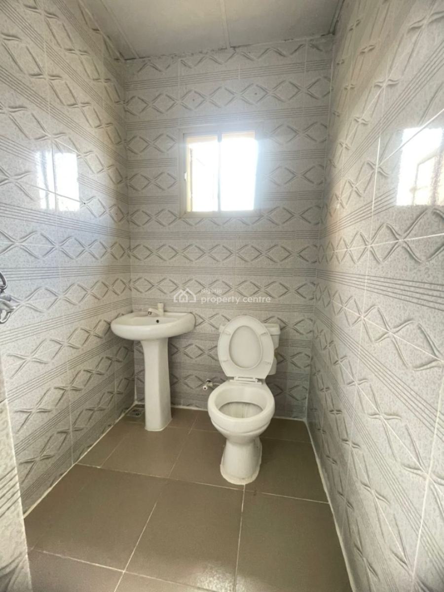 Spacious Self Contain with Ac, Bed & Tv at Osapa London, Osapa London Lekki, Osapa, Lekki, Lagos, Self Contain (single Rooms) for Rent