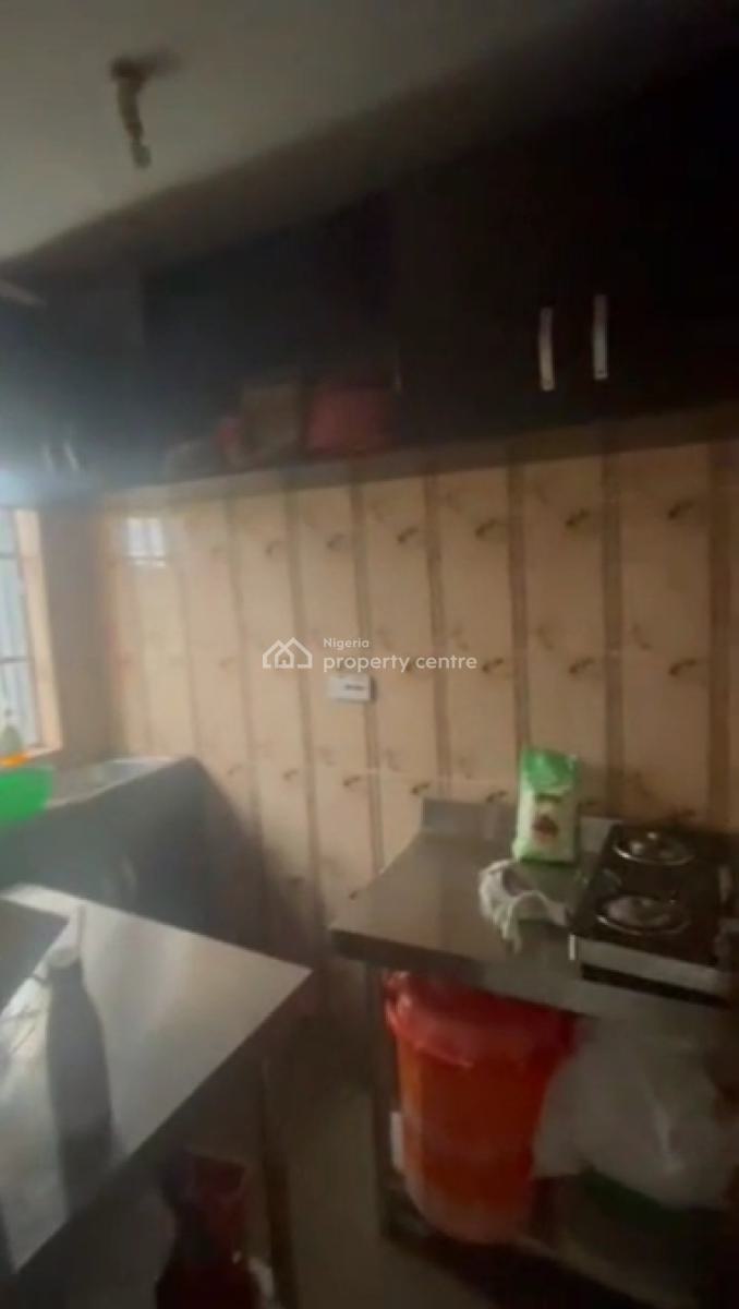 Very Decent & Spacious 2 Bedroom Flat, Ilaje, Akoka, Yaba, Lagos, Flat / Apartment for Rent