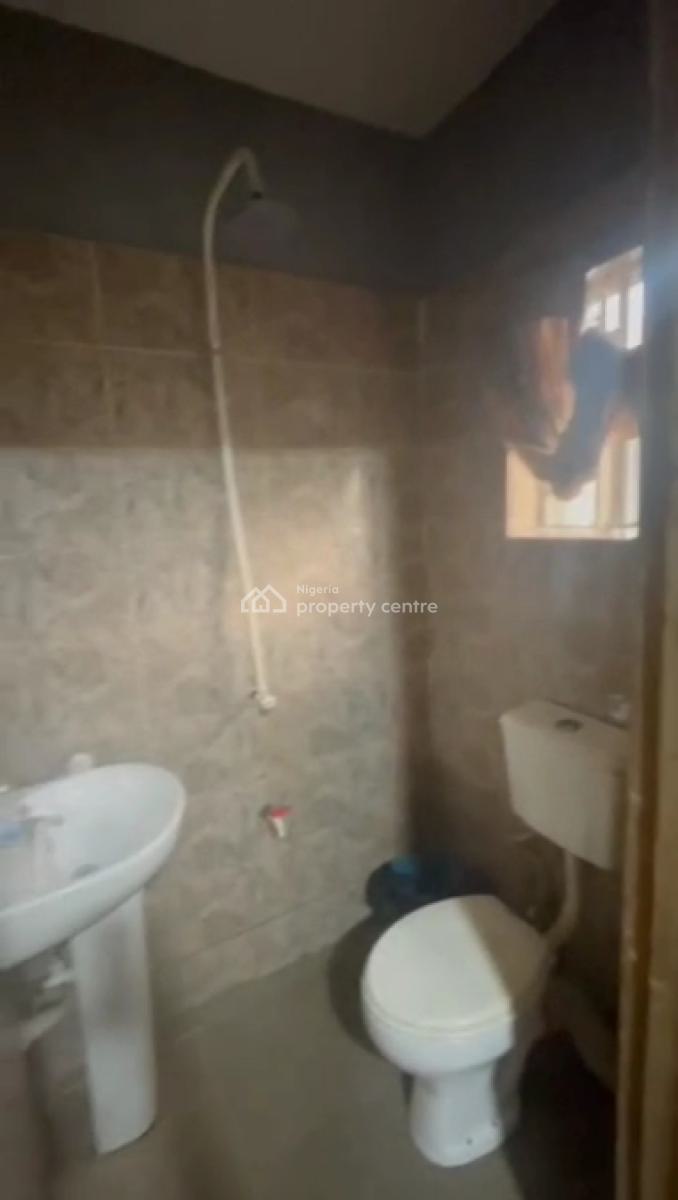 Very Decent & Spacious 2 Bedroom Flat, Ilaje, Akoka, Yaba, Lagos, Flat / Apartment for Rent