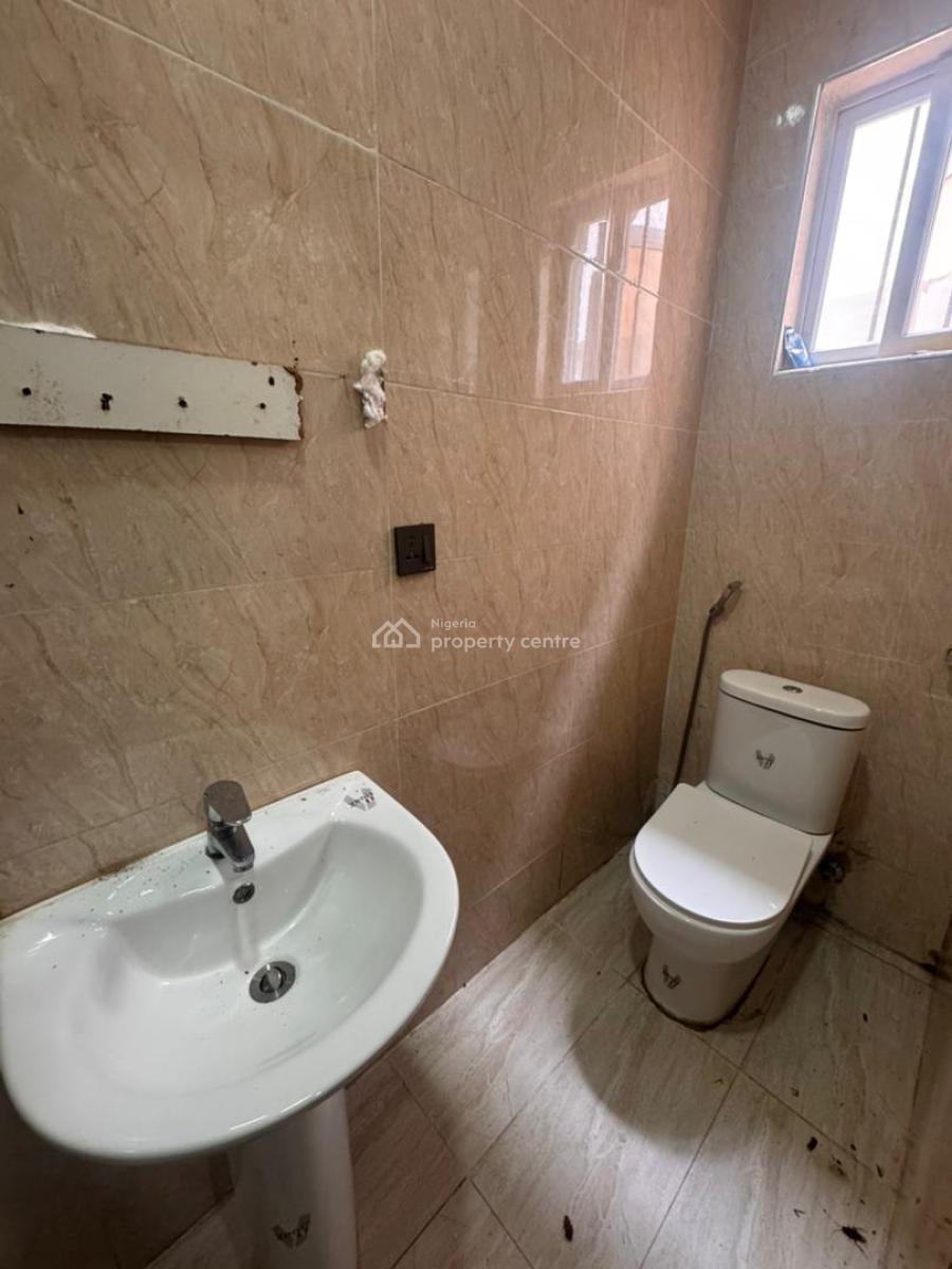Luxury Self Contained in a Shared Apartment, Victoria Crest Estate Orchid, Lekki, Lagos, Self Contain (single Rooms) for Rent