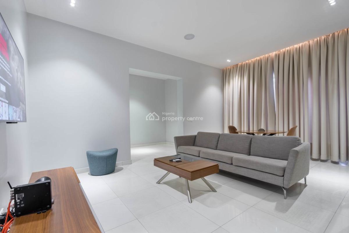 Cozy 1 Bedroom Apartment with Top Notch Amenities, Lekki Phase 1, Lekki, Lagos, Flat / Apartment Short Let