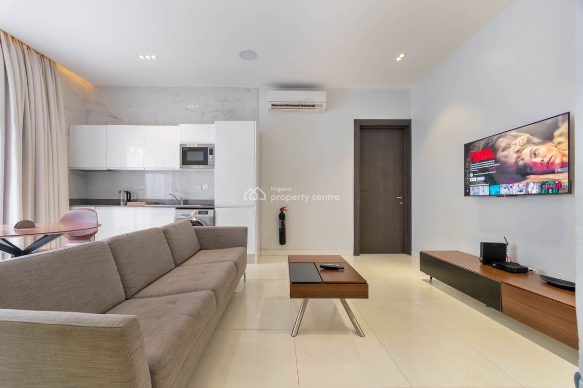 Cozy 1 Bedroom Apartment with Top Notch Amenities, Lekki Phase 1, Lekki, Lagos, Flat / Apartment Short Let