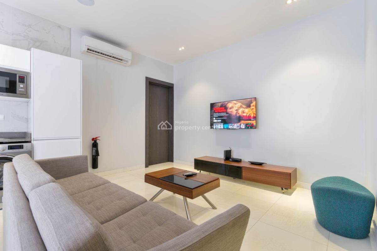 Cozy 1 Bedroom Apartment with Top Notch Amenities, Lekki Phase 1, Lekki, Lagos, Flat / Apartment Short Let