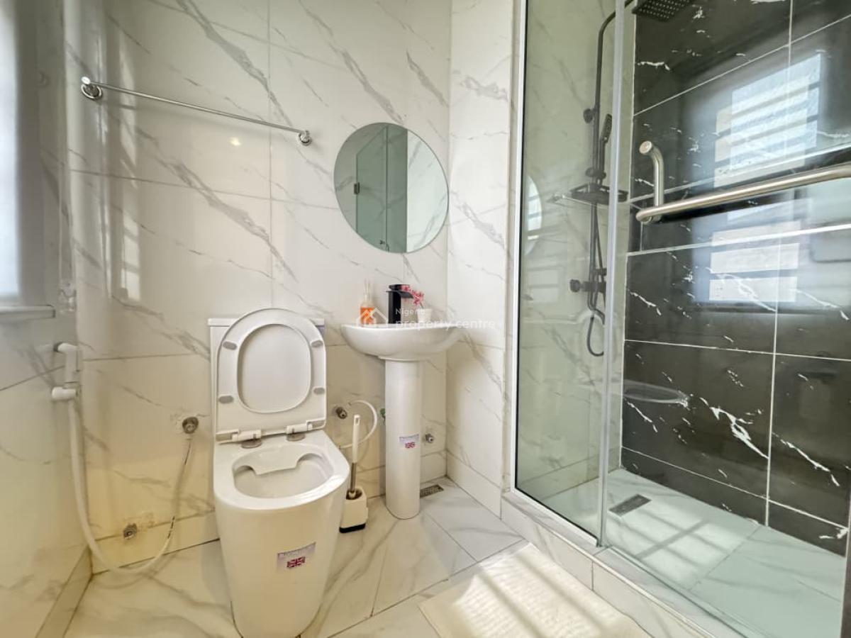 Newly Furnished Luxury 3 Bedroom with Pool and Ps5, Lekki Phase 1, Lekki, Lagos, Flat / Apartment Short Let