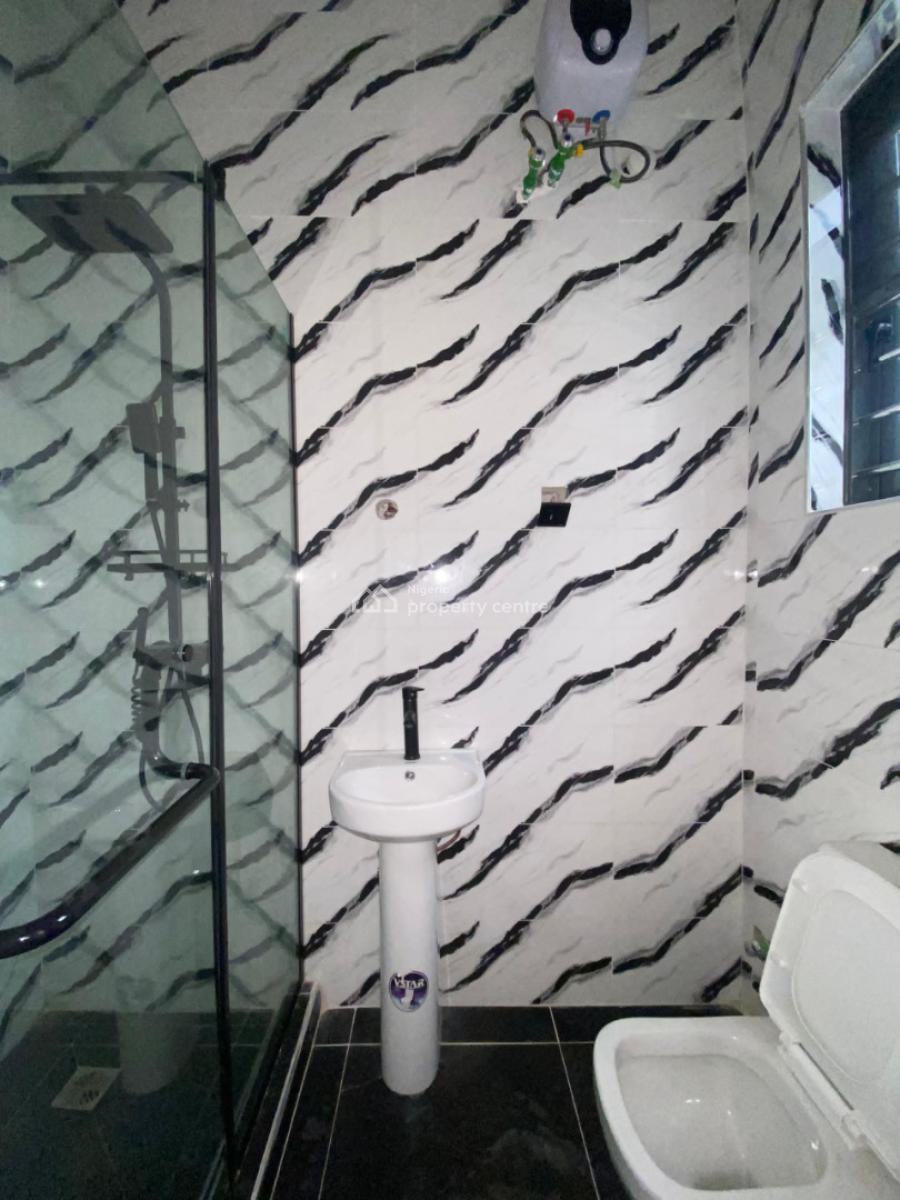 1 Bedroom Apartment, Ogombo, Ogombo, Ajah, Lagos, Block of Flats for Sale