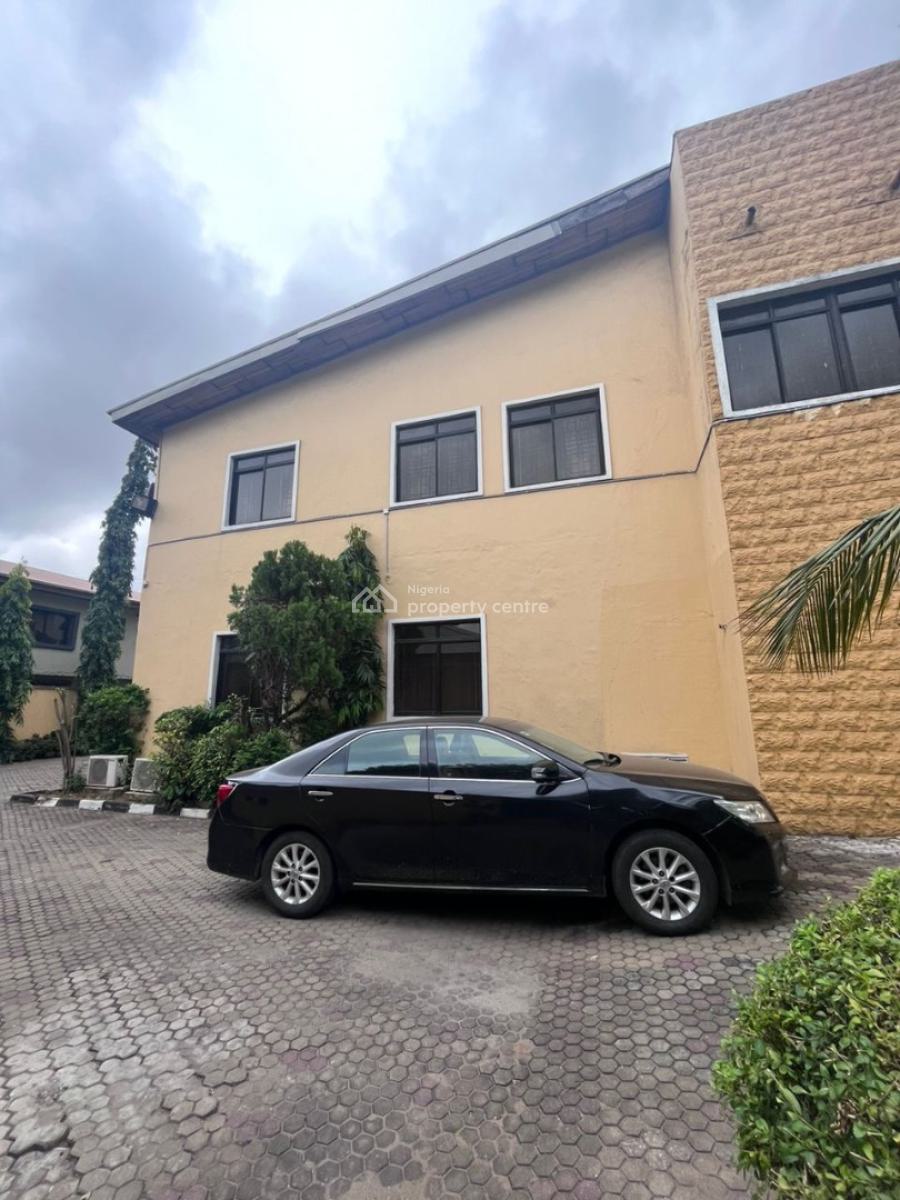 6 Bedrooms Detached House with 8 Room Boys Quarters and Swimming Pool, Admiralty Way, Lekki Phase 1, Lekki, Lagos, Detached Duplex for Sale