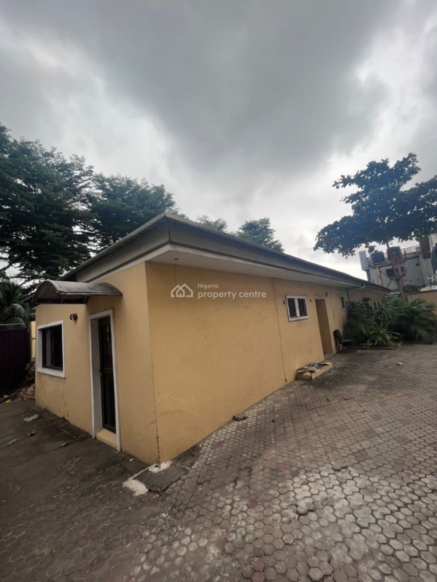 6 Bedrooms Detached House with 8 Room Boys Quarters and Swimming Pool, Admiralty Way, Lekki Phase 1, Lekki, Lagos, Detached Duplex for Sale