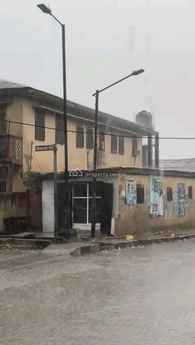 a Solid Storey Building Consisting of Block of Flats (8 Shared Minifla, Odunlade Street, Shomolu, Lagos, Block of Flats for Sale