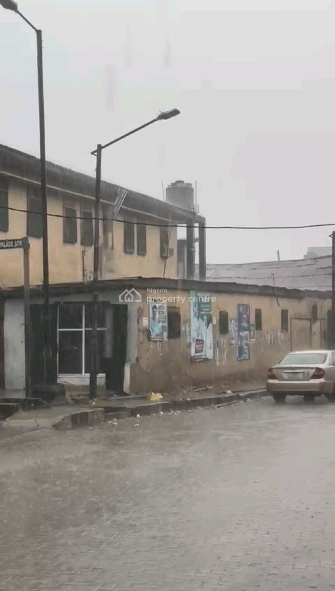 a Solid Storey Building Consisting of Block of Flats (8 Shared Minifla, Odunlade Street, Shomolu, Lagos, Block of Flats for Sale