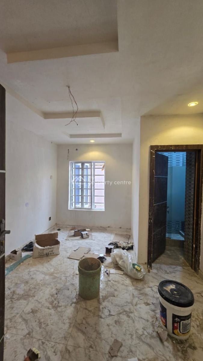 Luxury 2 Bedroom Flat, Omole Phase 2, Ikeja, Lagos, Flat / Apartment for Rent
