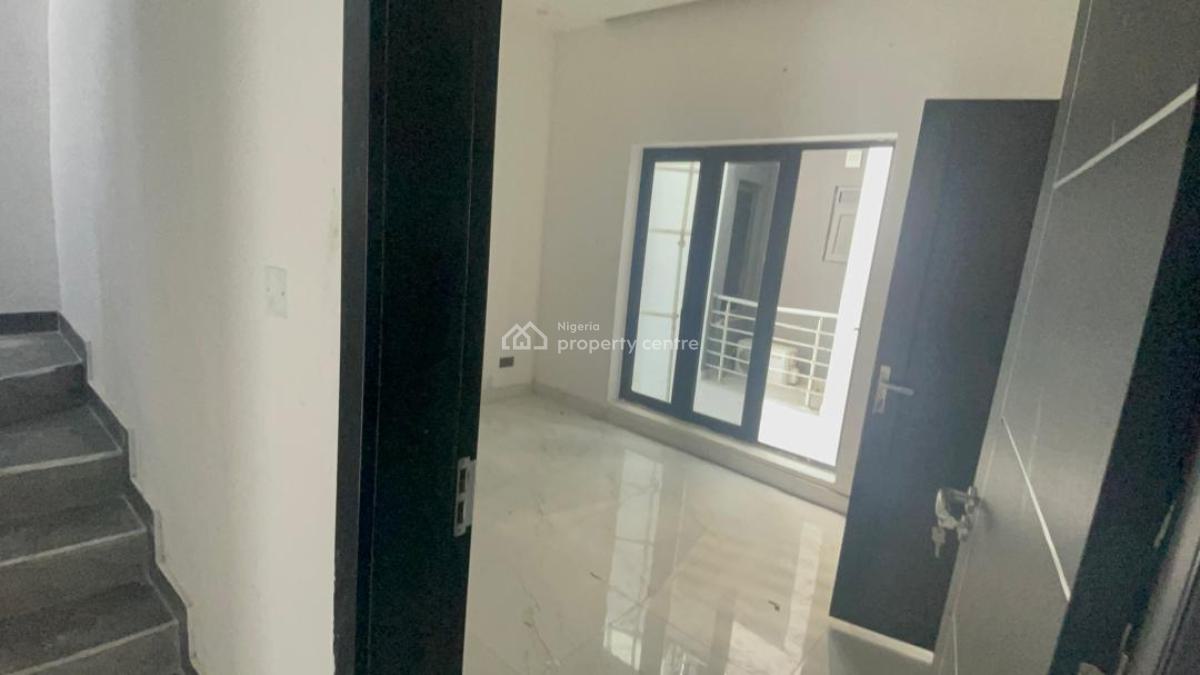Luxury 3 Bedroom Terraced Triplex, Ologolo, Lekki, Lagos, Terraced Duplex for Rent