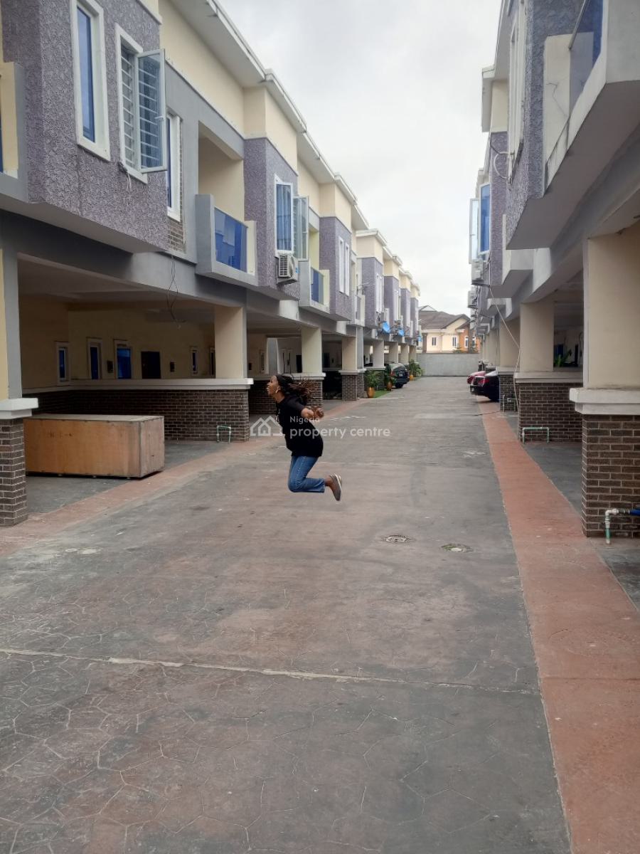 4 Bedroom Terrace for Lease, Creek Avenue Ikota Bridge, Ikota, Lekki, Lagos, Terraced Duplex for Rent
