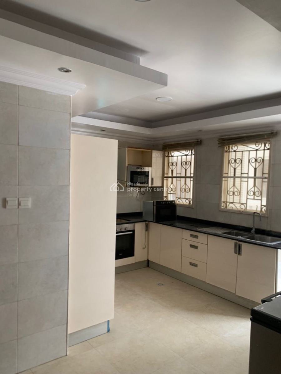 Newly Renovated Serviced One Bedroom Apartment, Lekki Phase 1, Lekki, Lagos, Mini Flat (room and Parlour) for Rent