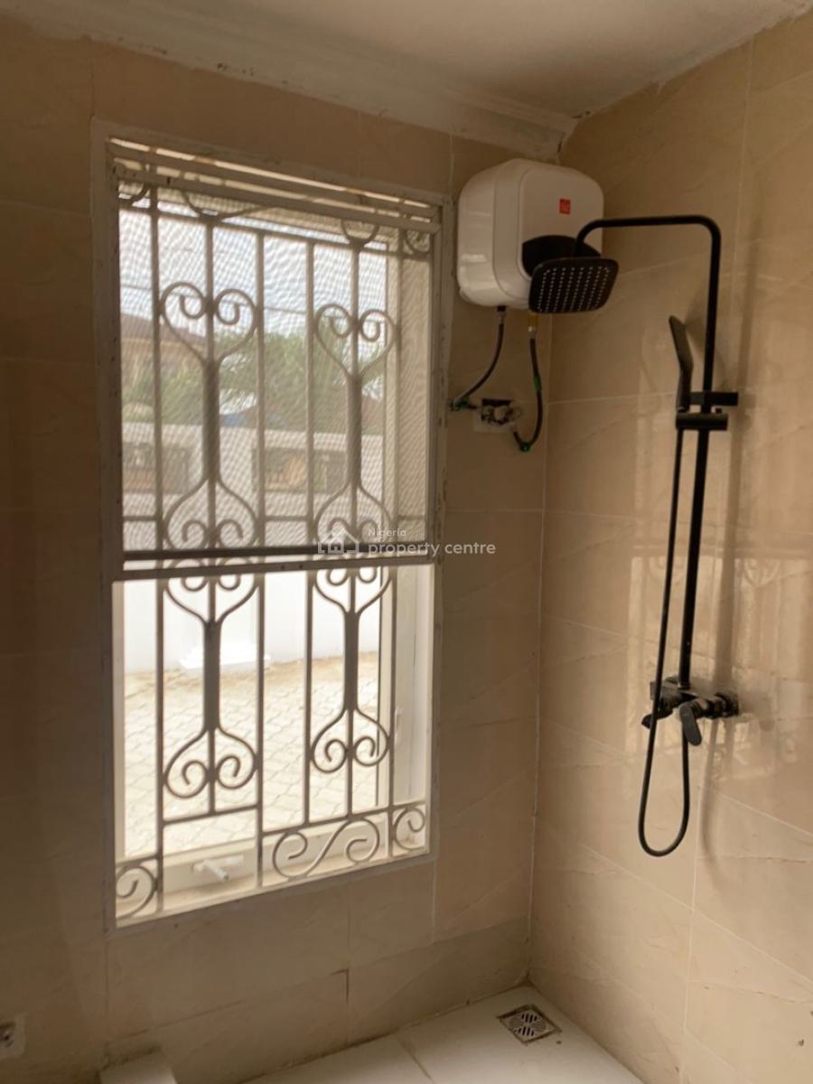 Newly Renovated Serviced One Bedroom Apartment, Lekki Phase 1, Lekki, Lagos, Mini Flat (room and Parlour) for Rent