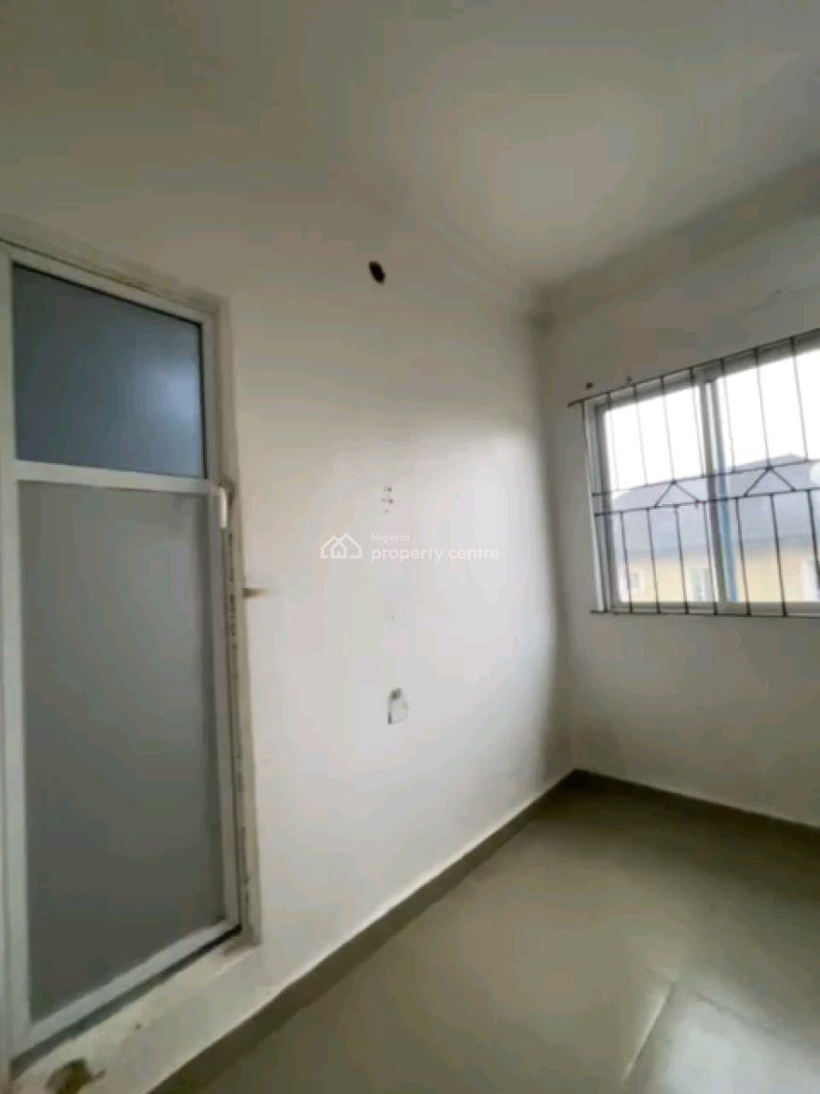 a Neatly Used and Decent Mini, Upstairs with Private Balcony, Pop,, Obanikoro Estate, Obanikoro, Shomolu, Lagos, Mini Flat (room and Parlour) for Sale