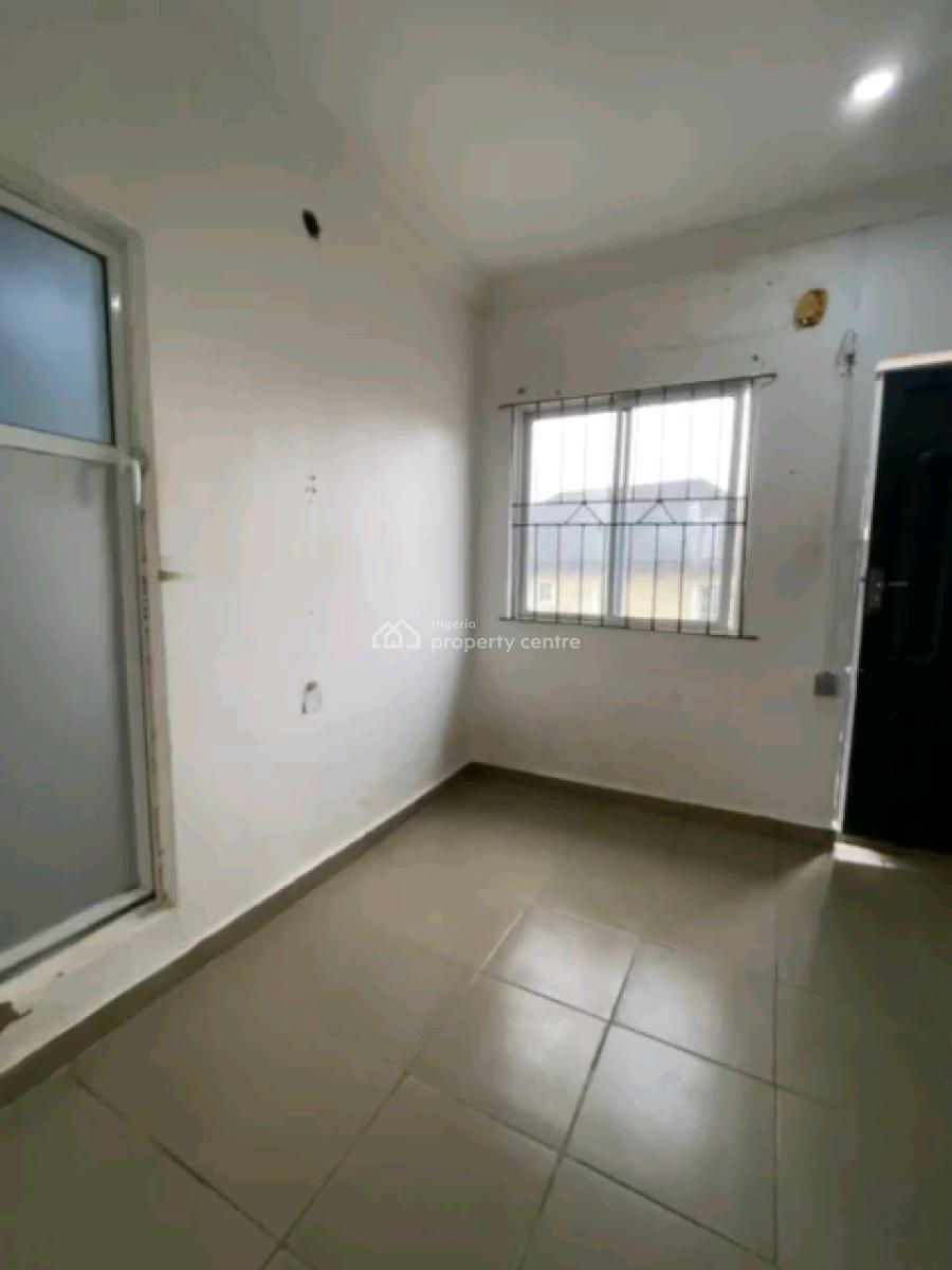 a Neatly Used and Decent Mini, Upstairs with Private Balcony, Pop,, Obanikoro Estate, Obanikoro, Shomolu, Lagos, Mini Flat (room and Parlour) for Sale