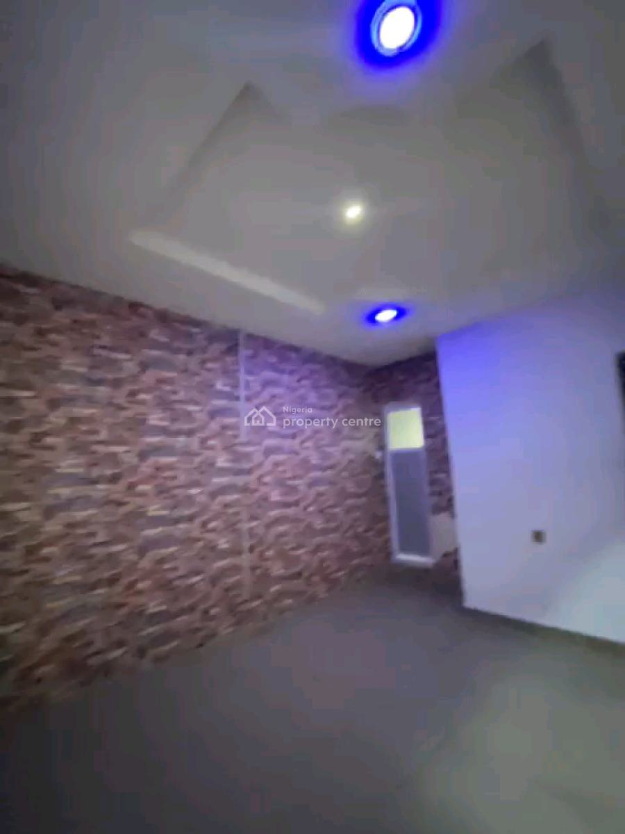 a Neatly Used and Decent Mini, Upstairs with Private Balcony, Pop,, Obanikoro Estate, Obanikoro, Shomolu, Lagos, Mini Flat (room and Parlour) for Sale