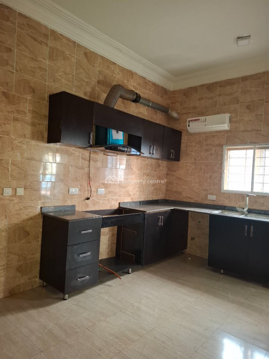 Serviced Standard Two Bedroom Apartment, Jahi, Abuja, Flat / Apartment for Rent