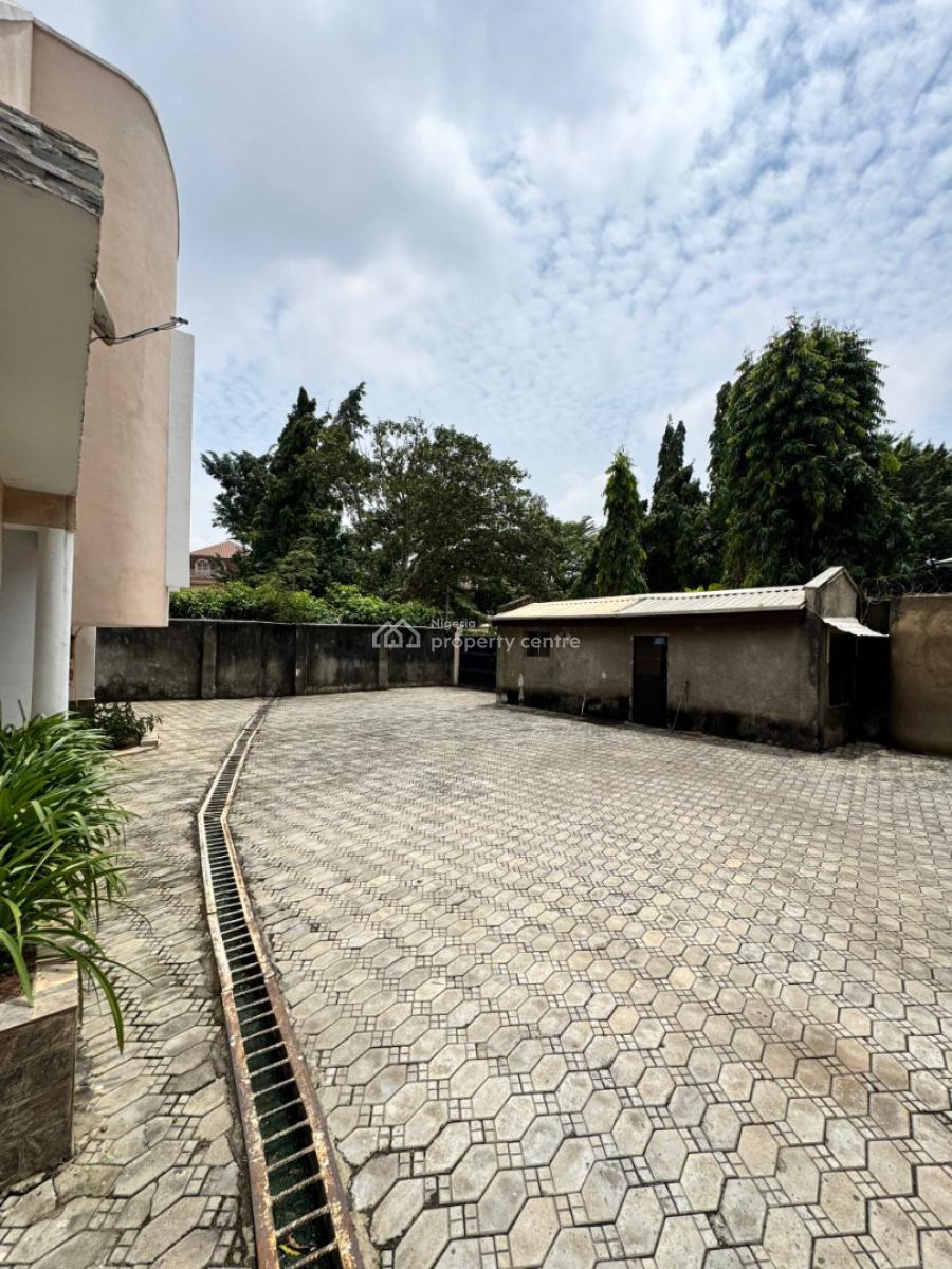 Self Contain, Wuse 2, Abuja, Semi-detached Duplex for Rent