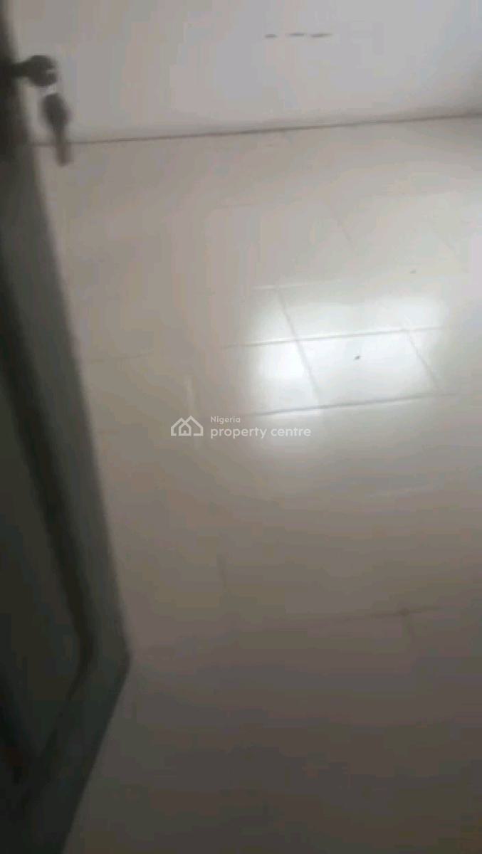 Decent 3 Bedroom Up Flat 3t 2b All Tilled with Kitchen Cabs, Atunrase Estate, Gbagada, Lagos, Flat / Apartment for Rent