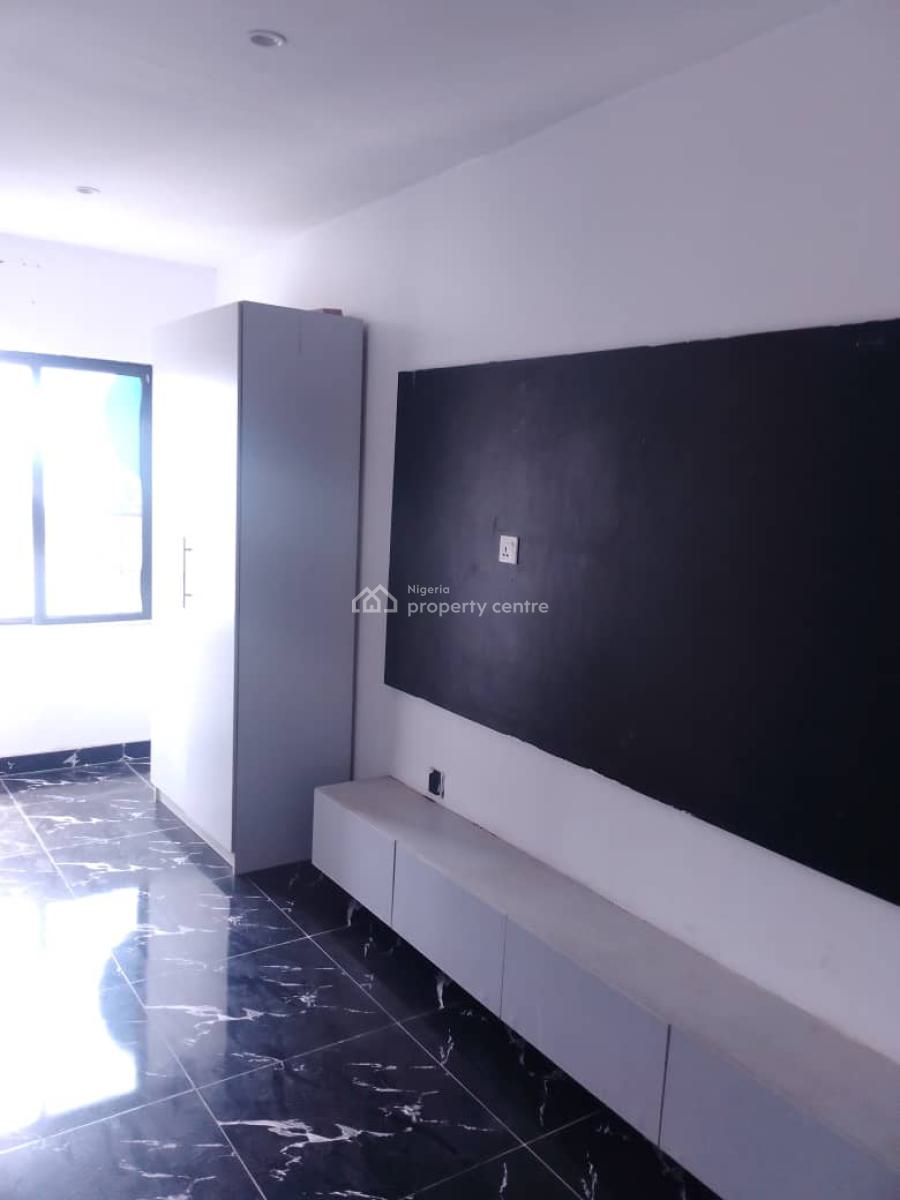 2bedroom Flat Upstairs Inside a Gated Estate in Osapa London Lekki, Osapa London Lekki, Osapa, Lekki, Lagos, Flat / Apartment for Rent
