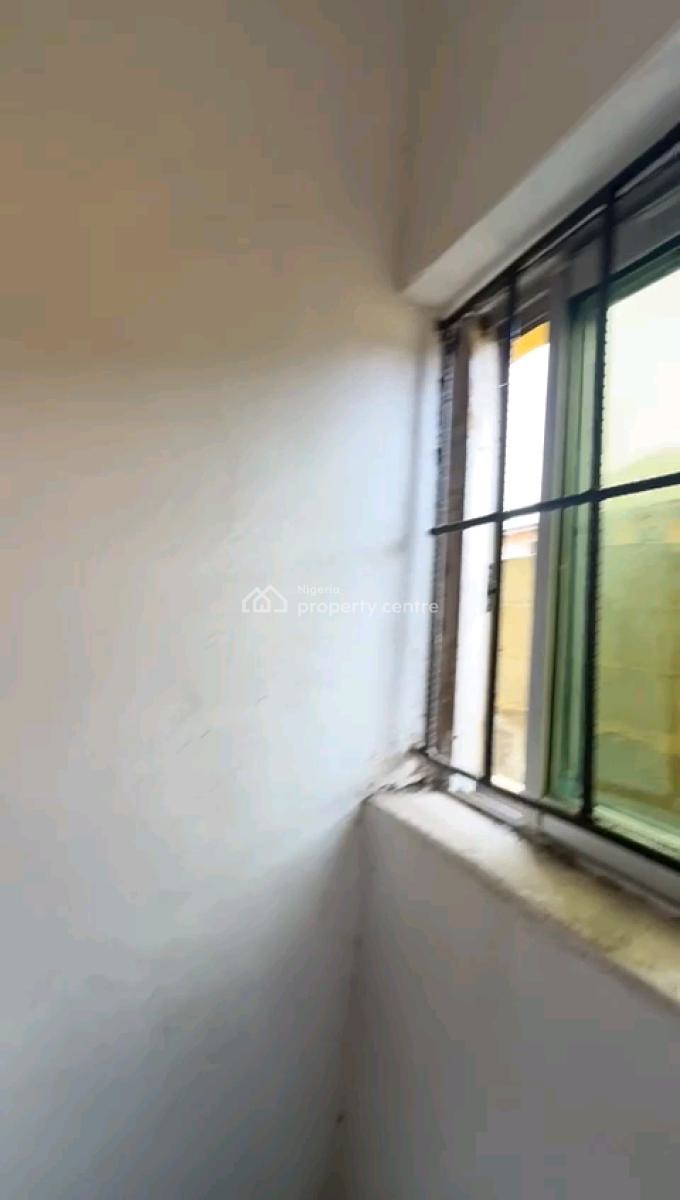 a Relatively New and Standard Miniflat, Groundfloor with 2toilets and, Off Pedro Road, Shomolu, Lagos, Mini Flat (room and Parlour) for Rent