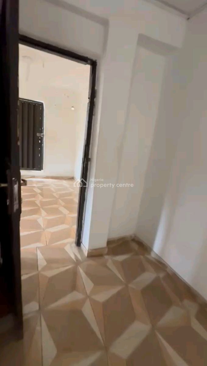 a Relatively New and Standard Miniflat, Groundfloor with 2toilets and, Off Pedro Road, Shomolu, Lagos, Mini Flat (room and Parlour) for Rent