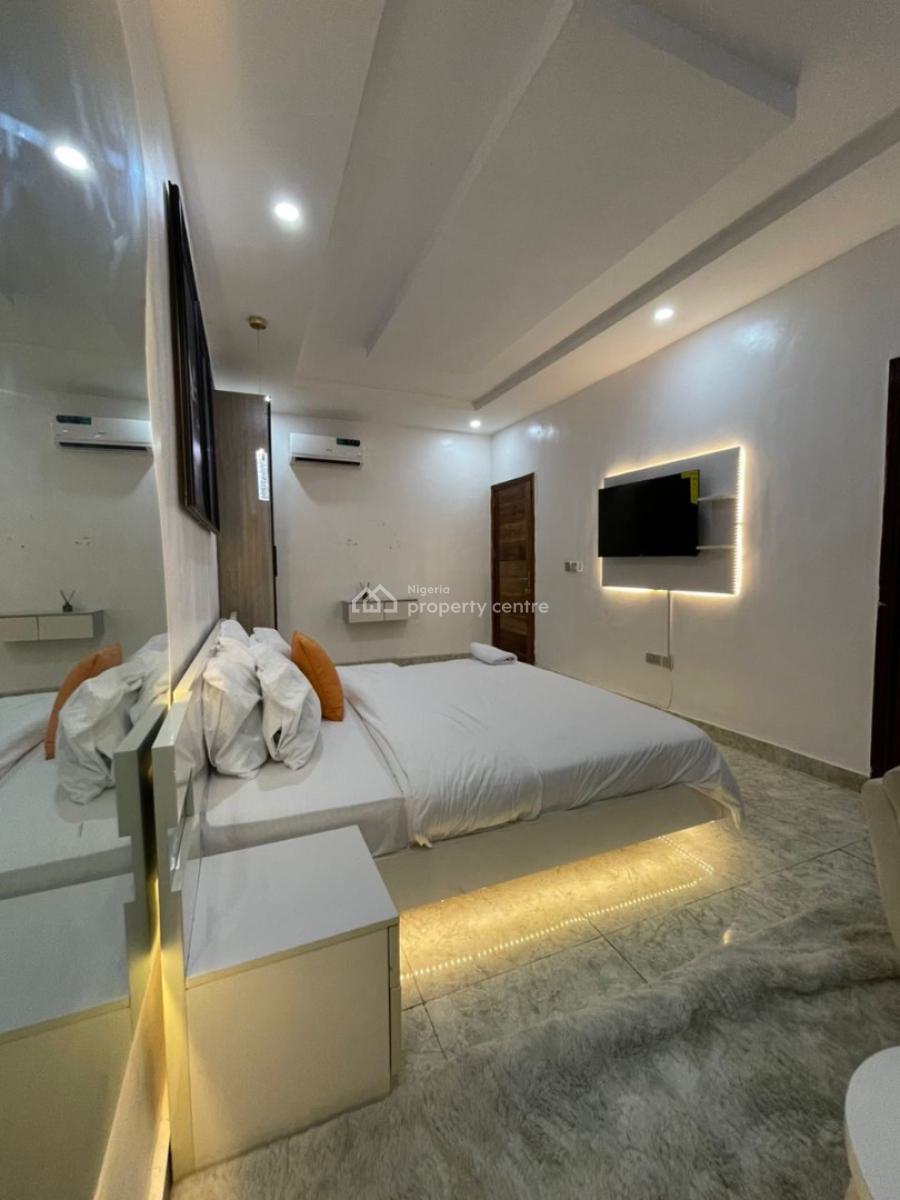 Lovely One Bedroom Apartment with Swimming Pool, Salem, Ikate, Lekki, Lagos, Self Contain (single Rooms) Short Let