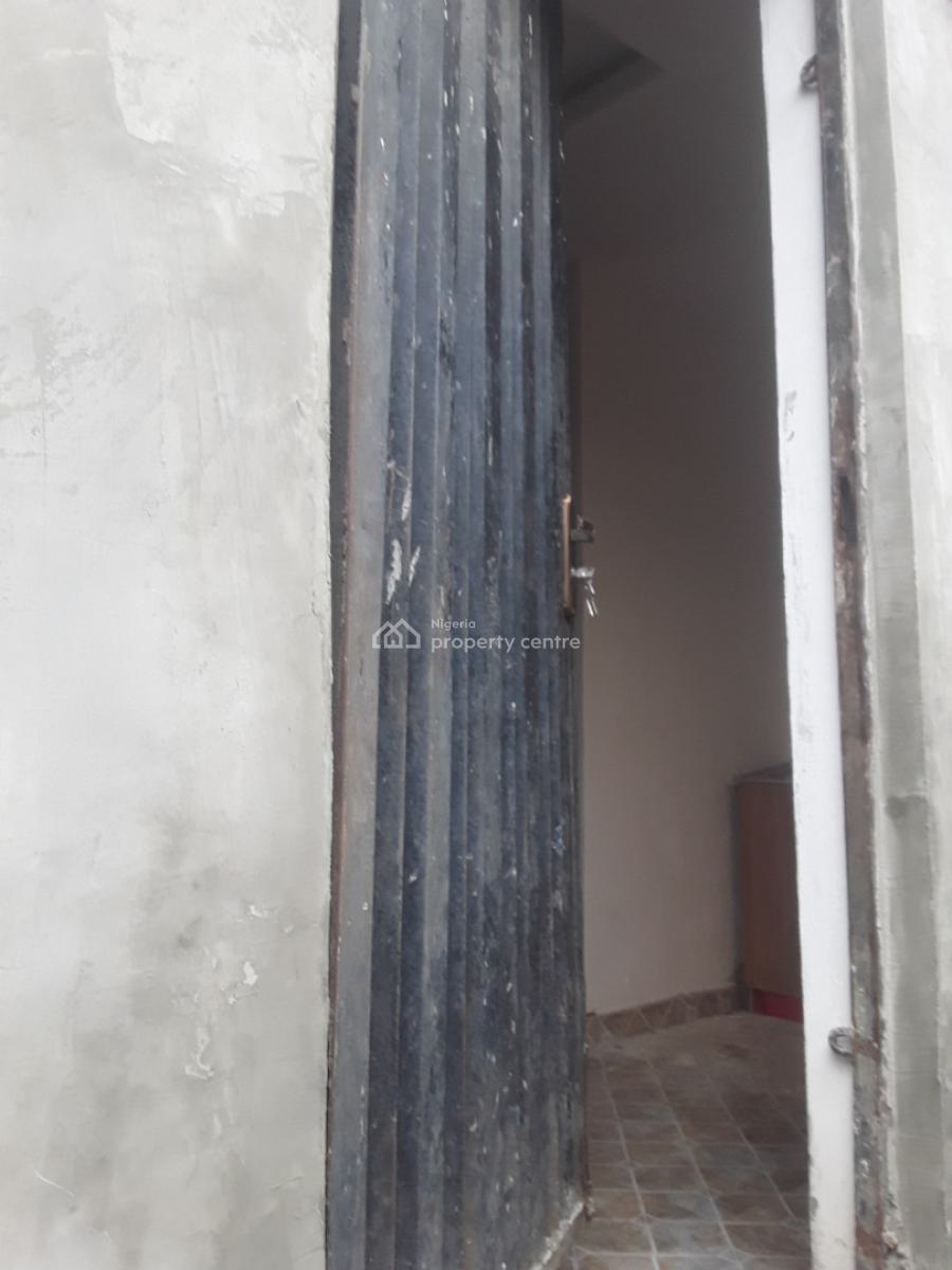 Miniflat at Shomolu Bariga with Easy Accessibility and Tarred Road, Aiyedun Street, Bariga, Shomolu, Lagos, Mini Flat (room and Parlour) for Rent