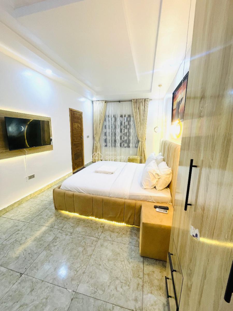 Cozy 1 Bedroom Apartment with Pool, Ikate, Lekki, Lagos, Mini Flat (room and Parlour) Short Let