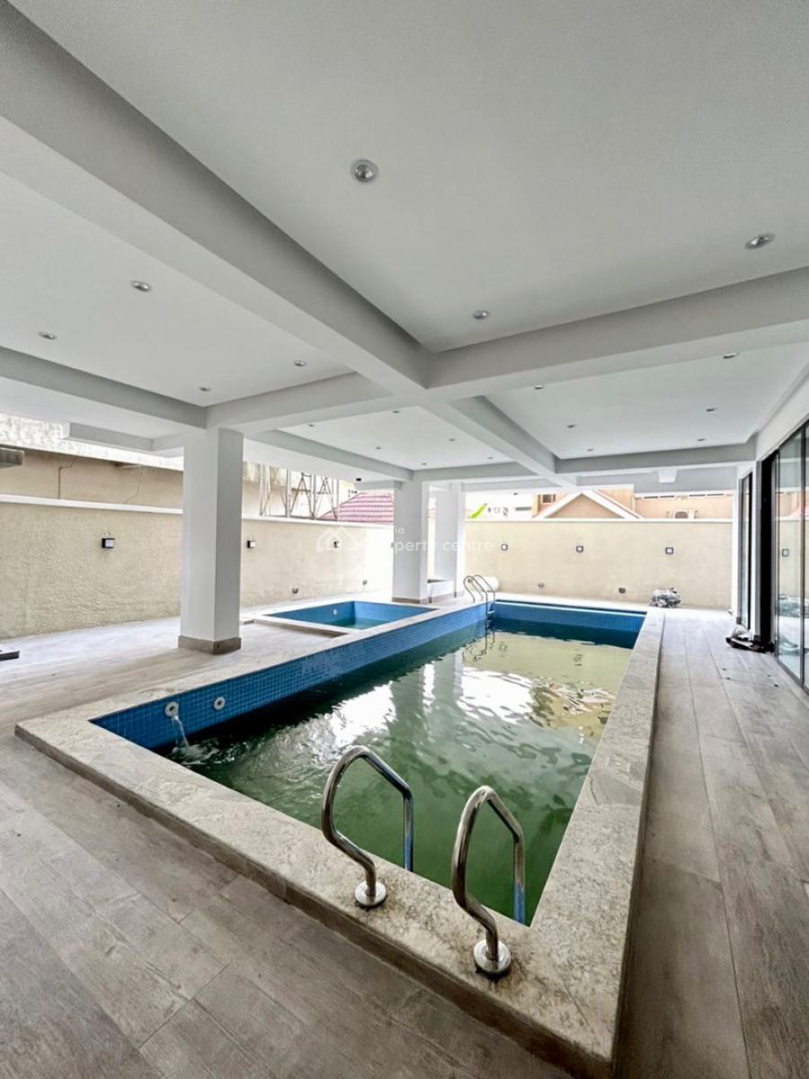 Modern 3bedroom Apartment with Pool and Gym Available at Lekki Phase 1, Lekki Phase 1, Lekki Phase 1, Lekki, Lagos, Flat / Apartment for Rent