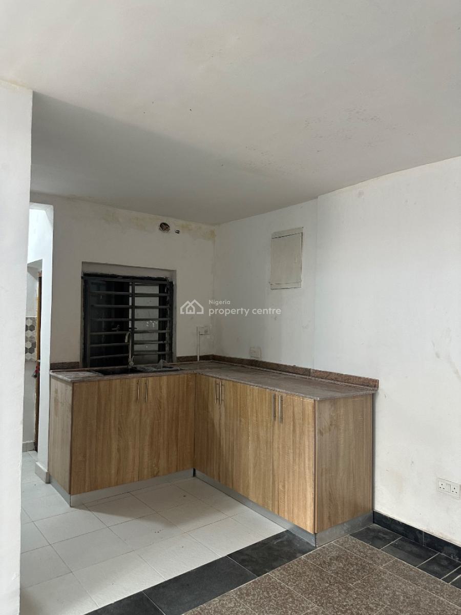 2bedroom Flat with Bq, Off Durosimi Etti Street, Lekki Phase 1, Lekki, Lagos, Flat / Apartment for Rent