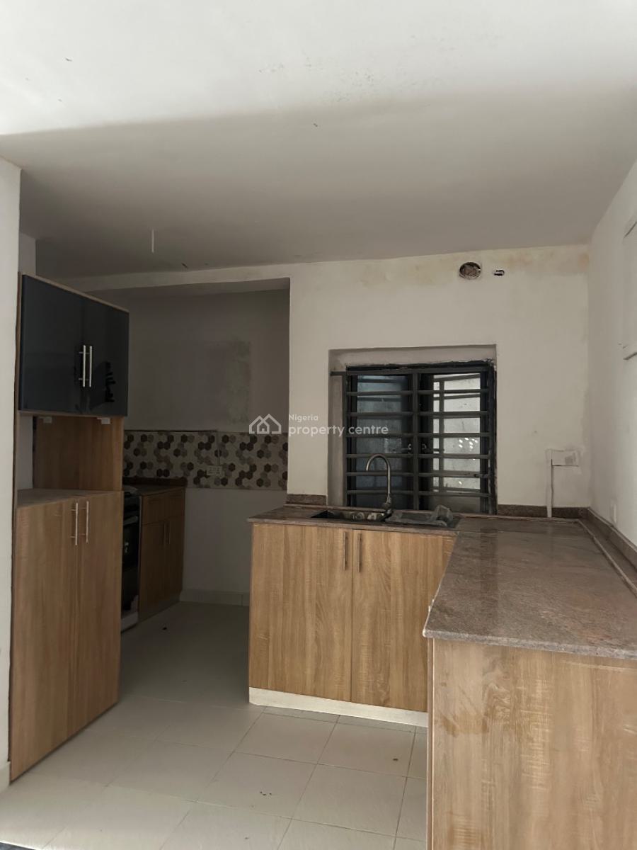 2bedroom Flat with Bq, Off Durosimi Etti Street, Lekki Phase 1, Lekki, Lagos, Flat / Apartment for Rent