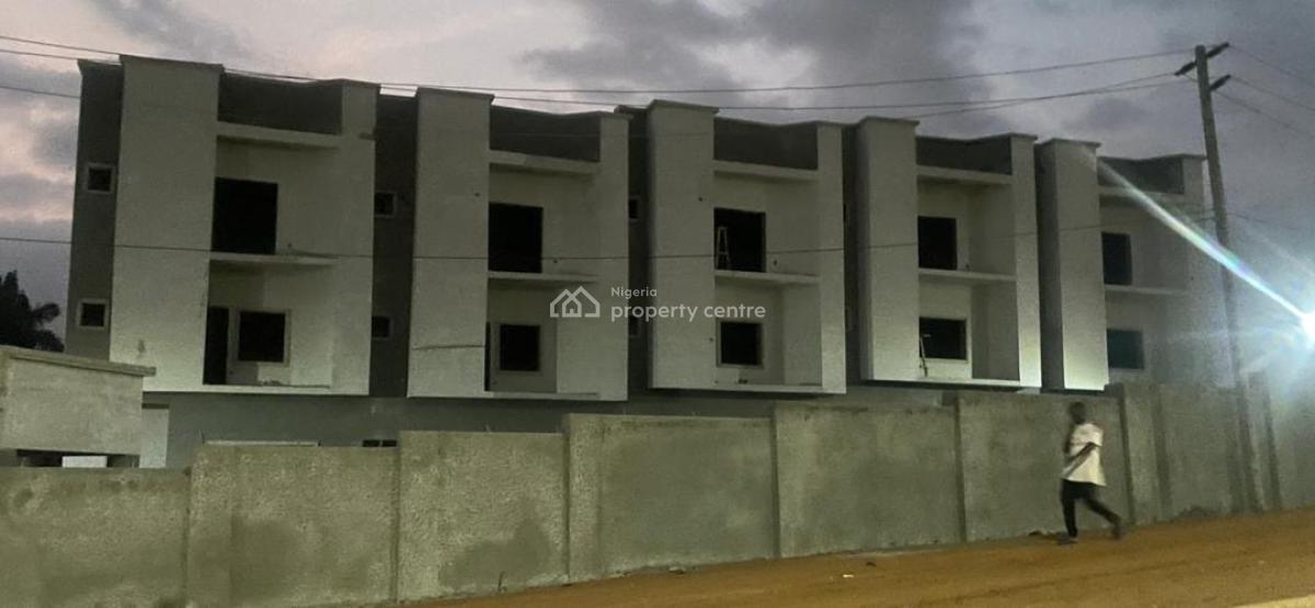 5 Bedrooms Terrace Duplex with Bq (corner-piece) Semi Finished, Katampe (main), Katampe, Abuja, Terraced Duplex for Sale