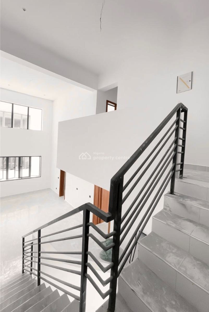 Swanky 4 Bedroom Loft in a Serviced Estate, Off Freedom Way, Lekki Phase 1, Lekki, Lagos, House for Rent