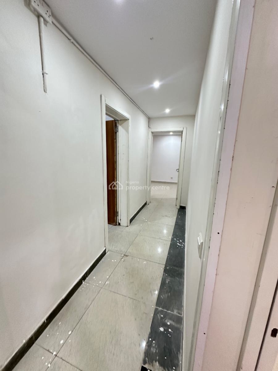 Standard Spacious 2 Bedroom Apartment, Emma Abimbola Off Fola Osibo, Lekki Phase 1, Lekki, Lagos, Flat / Apartment for Rent