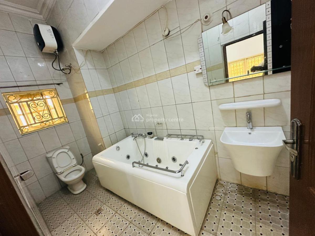 Ambassadorial 7 Bedrooms Duplex,3rooms Bq, Office Or Residential Use, Maitama District, Abuja, Detached Duplex for Rent